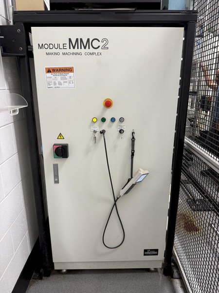 2014 Used Makino MMC2 with (3) Makino a61nx - 30 Station Pallet Pool FMS For Sale