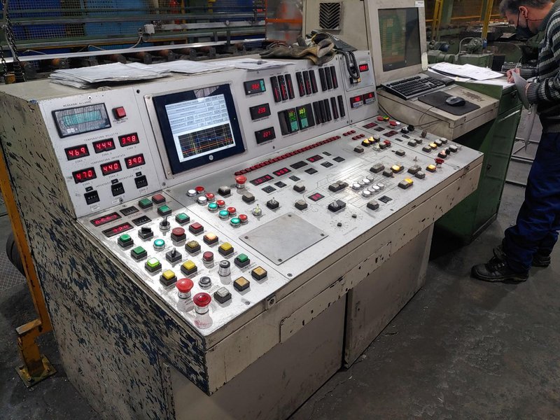 1600 TON SUTTON-BREDA  7" ALUMINUM  EXTRUSION PRESS (14714)