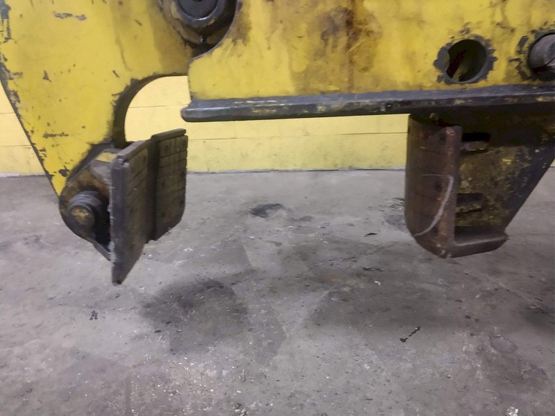 15,000 LB 7.5 TON BRADLEY SINGLE RIM VERTICAL COIL LIFTING TONG SCISSOR TYPE COIL LIFT: STOCK #14208