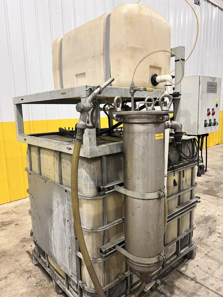 SEPARATION DYNAMICS WATER OIL SEPARATOR SYSTEM WITH TANK: STOCK #21967