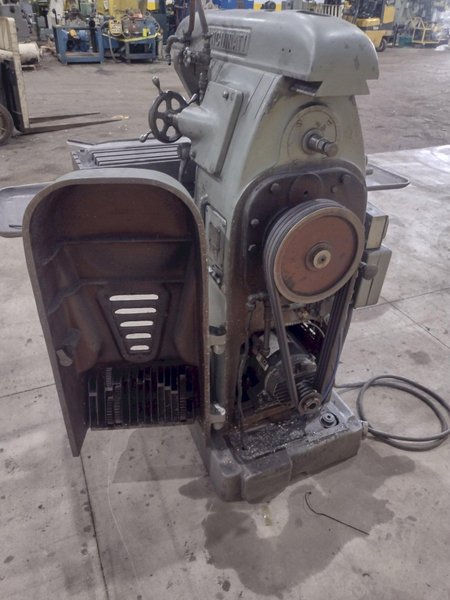 3 HP CINCINNATI MODEL 1-18 PLAIN HORIZONTAL MILLING MACHINE: STOCK #21031