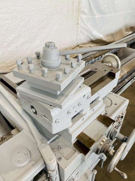 44" X 396" TOS MODEL #SU100 HEAVY DUTY ENGINE LATHE. STOCK # 0848121