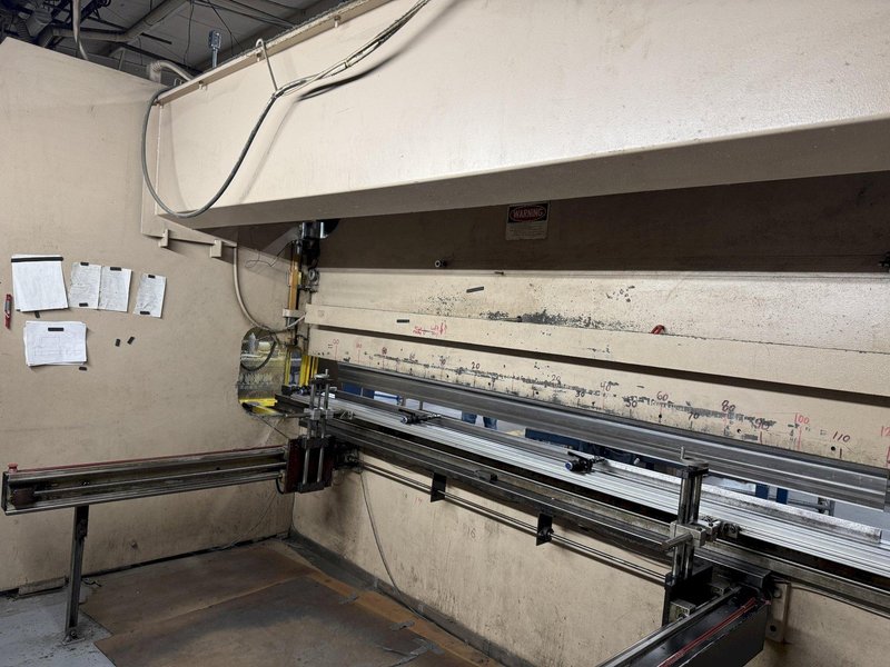 230 TON X 14' PACIFIC MODEL #J230-14 HYDRAULIC PRESS BRAKE: STOCK #79499