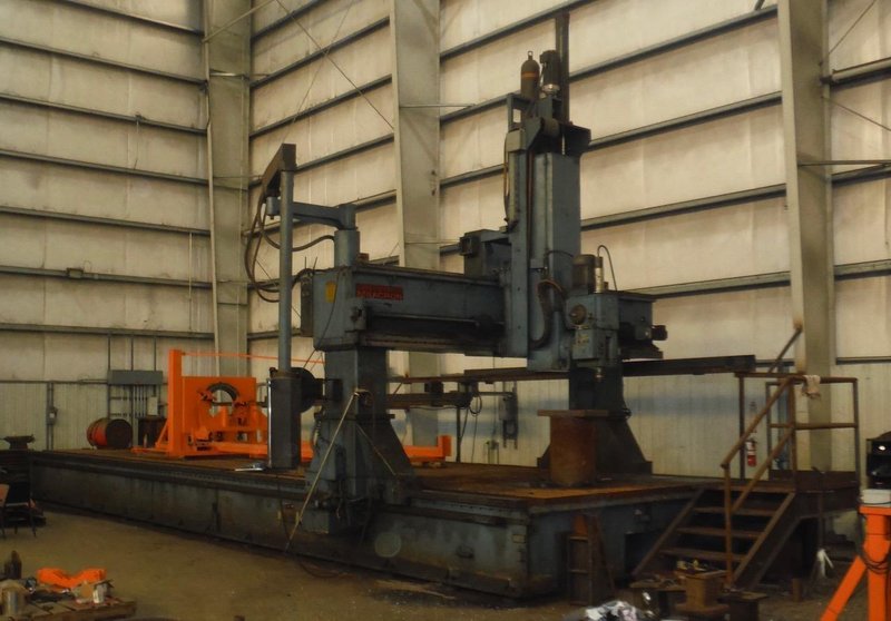 10’ x 42’ Cincinnati Milacron CNC Bridge Mill, 1981 – Retrofitted 2005