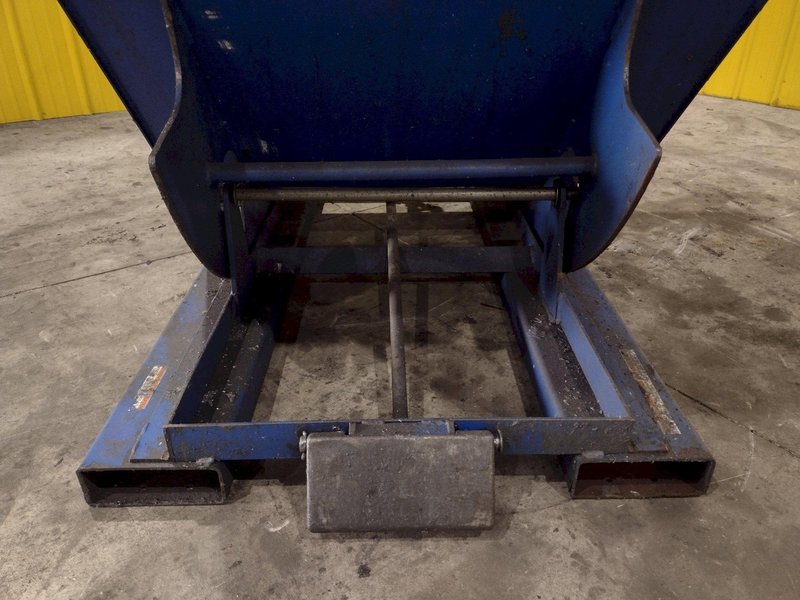 1 YARD X 6,000 LBS VESTIL MODEL #D-HOP-100-HD SELF DUMPING HOPPER: STOCK #22489