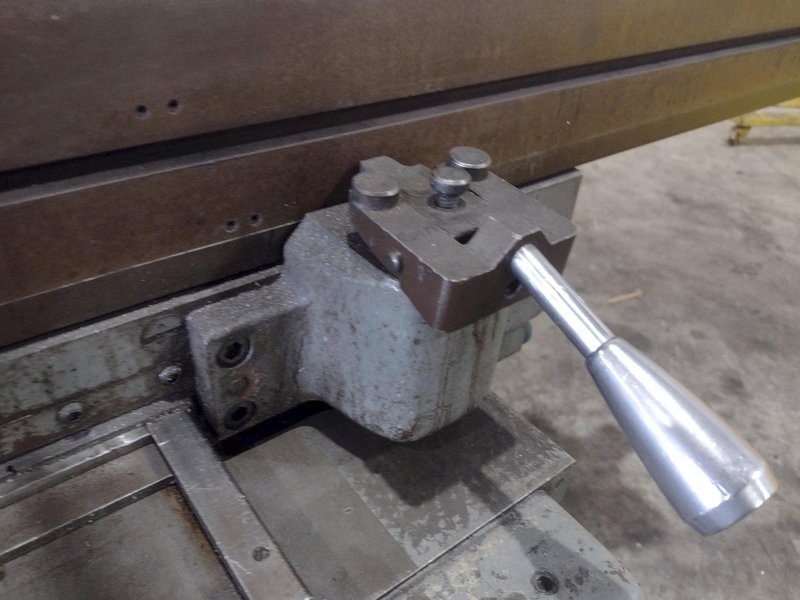 #205 K&amp;T MILWAUKEE KEARNEY AND TRECKER MODEL #205 S-12 HORIZONTAL MILL WITH TOOLMAKERS VERTICAL HEAD: STOCK #22495