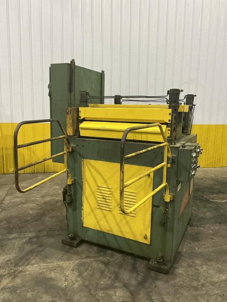 36" WIDE LITTELL POWERED FEEDER / TENSION STAND WITH ENTRY &amp; EXIT PINCH ROLLS: YOBRO #26040