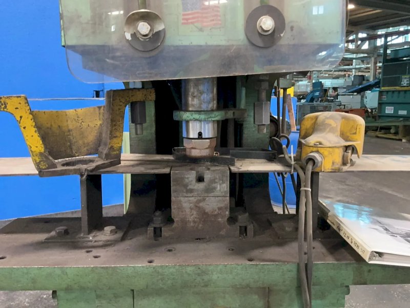 Piranha 88 Tons Ironworker - Pii88