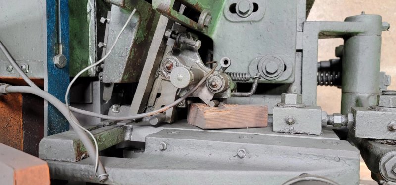 1/2" Waterbury Farrel #30 Incline Pick and Place Thread Roller