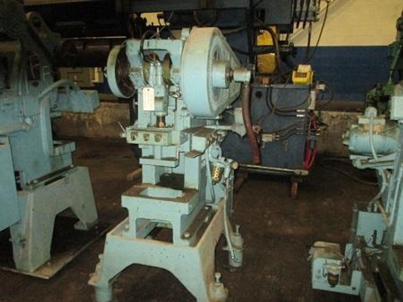 15 TON MINSTER #B1-15 HIGH SPEED PRESS