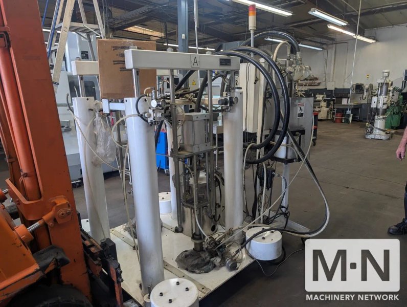 Fluid Automation 633-SR657-1M-LR PLC Meter-Mix Dispense System
