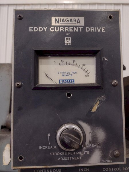 22 TON NIAGARA MODEL M22 OBI PUNCH PRESS, 2.5" STROKE: STOCK #20729
