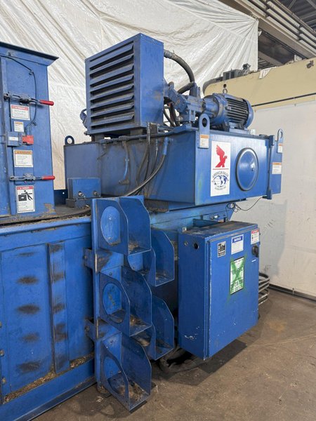 30" X 48" X 72" AMERICAN PAC40297T20 AUTO-TIE BALER SYSTEM. STOCK # 0671025
