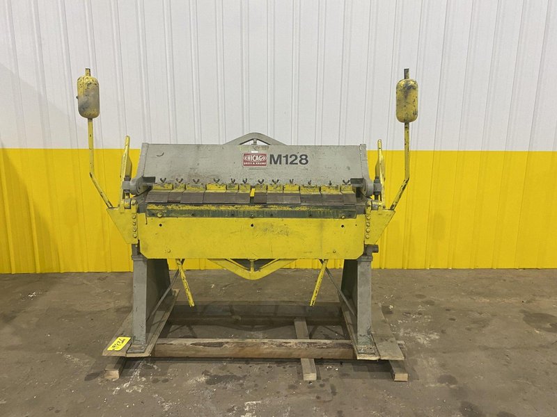 48" X 14 GA CHICAGO DREIS &amp; KRUMP MODEL #BPO-414-6 BOX &amp; PAN FINGER BRAKE: STOCK #19836