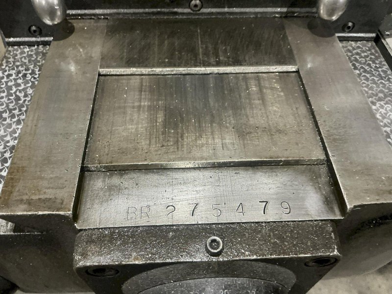 2 HP BRIDGEPORT SERIES I VERTICAL RAM TYPE KNEE MILL WITH DRO, POWER FEED: YOBRO #26188