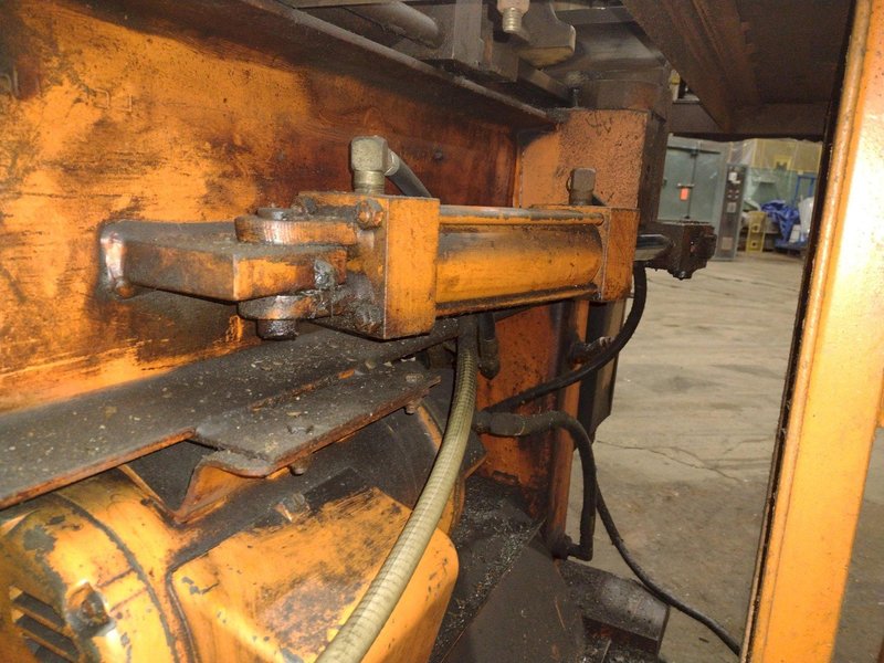 3" HUTH MODEL #2007 HYDRAULIC RAM TYPE TUBE BENDER &amp; END FORMER: STOCK #19709