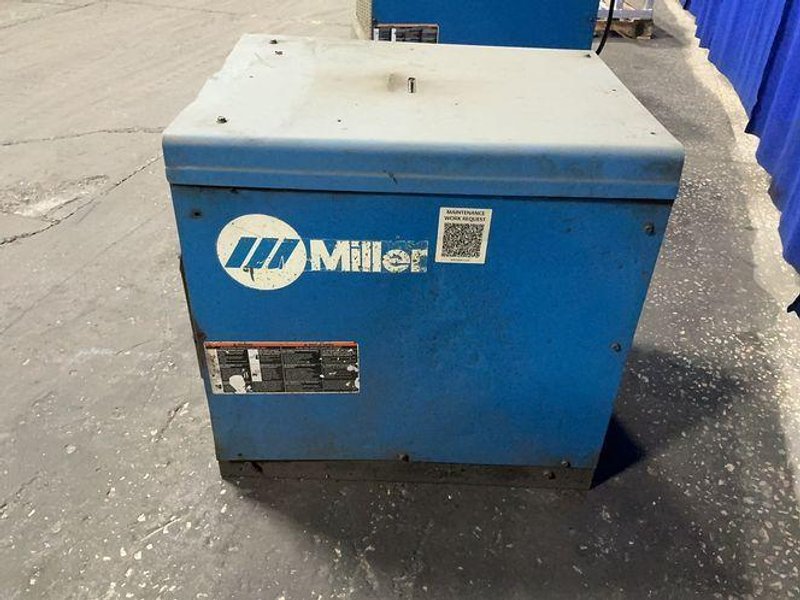 Miller 375 A Welder - Delta-fab