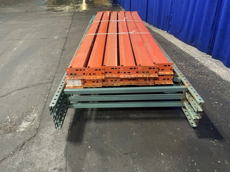 42” X 144” Pallet Racking - Teardrop