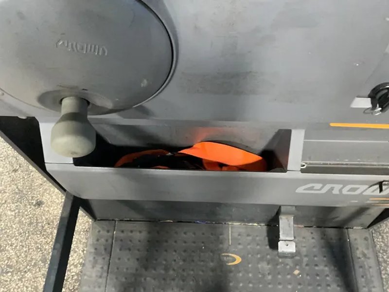 Crown 3000 Lbs Electric Order Picker - Sp3520-30