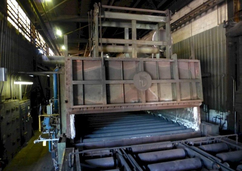 144" FLINN &amp; DREFFEIN ENGINEERING PASS THROUGH GAS FIRED FURNACE: STOCK #13372