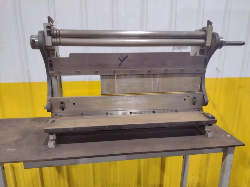 BENCH TOP SHEAR, BRAKE &amp; ROLL MACHINE: YOBRO #26222