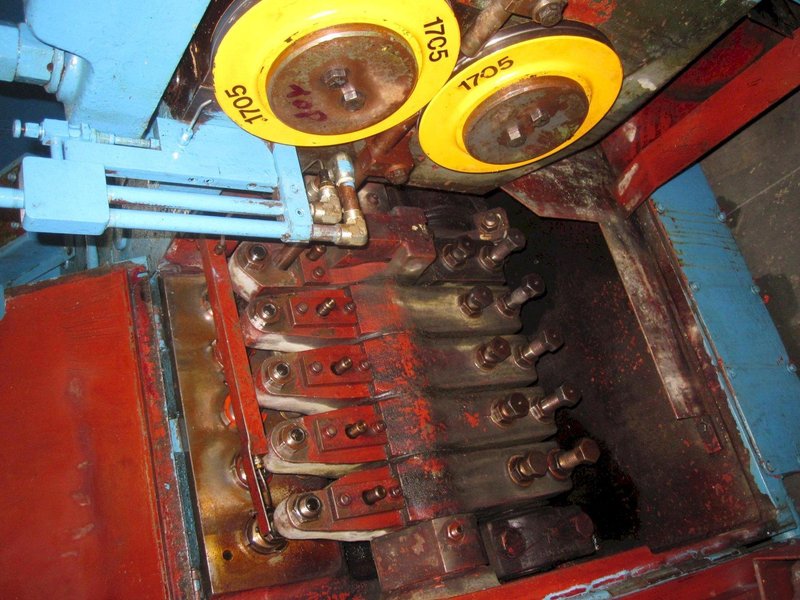 1/4" National S-2 5 Die Cold Nut Former