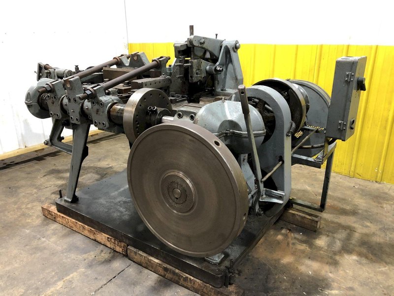 NILSON MODEL #S3F WIRE BENDING FOUR SLIDE MACHINE . STOCK # 1156722
