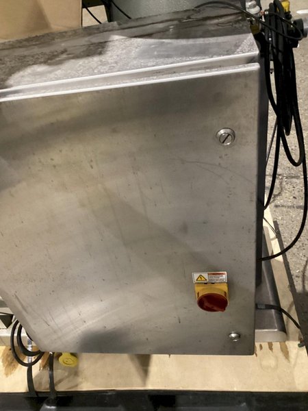 BELLATRX SCS SECURE CHUCK CAPPER APPLICATOR MACHINE USED