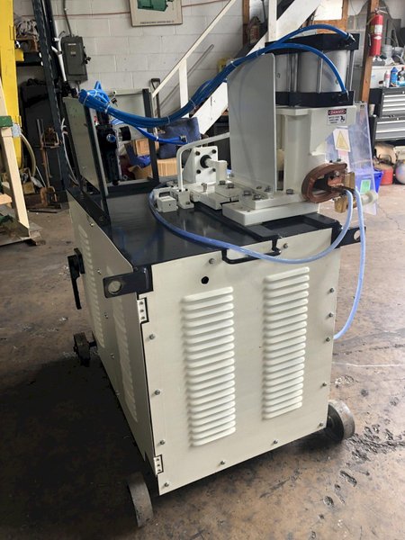 Electroweld Model RBW-100PN Pneumatically Operated 100  KVA Butt Welder