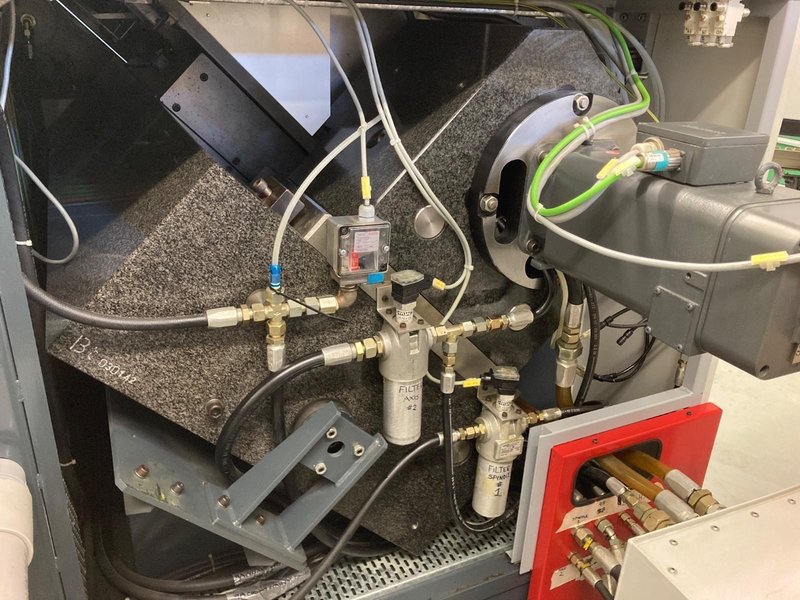 Hembrug CNC Lathe, Mikroturn 100 (Mill - Turn) Slightly Used / Price Reduced! 1000 hours run time