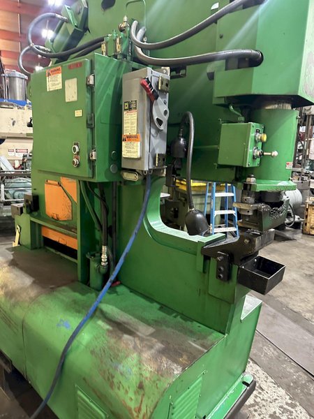 105 TON HILL ACME HYDRAULIC IRONWORKER: STOCK #79311