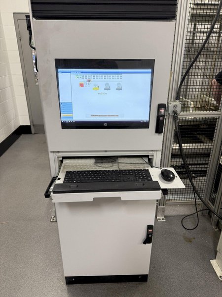 2014 Used Makino MMC2 with (3) Makino a61nx - 30 Station Pallet Pool FMS For Sale