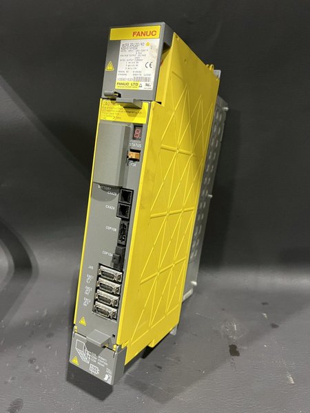 Fanuc Servo Amplifier A06B-6114-H304 A20B-2100-0742/09B TESTED