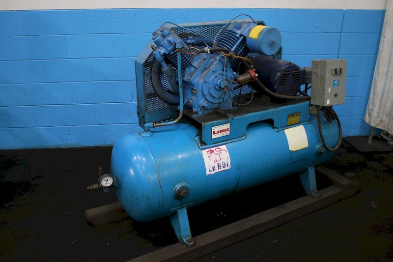 10 HP LEROI HORIZONTAL AIR COMPRESSOR: STOCK #75558