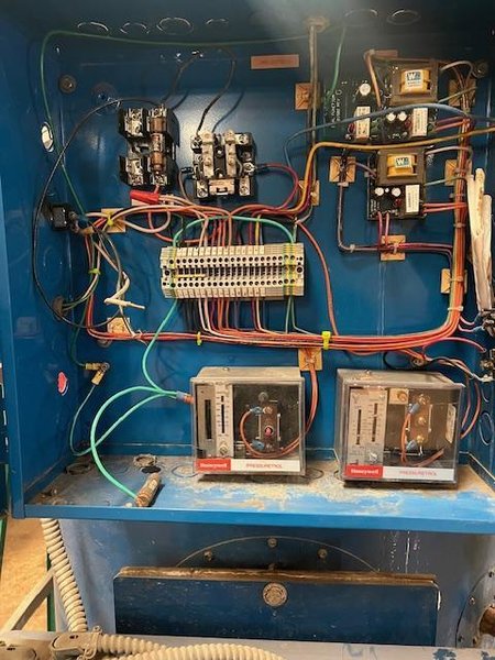 25 HP Hurst 4VT-G-25-150 Cyclone Steam Hi-Pressure Vertical Boiler, 2007- Fully Serviced and Inspected