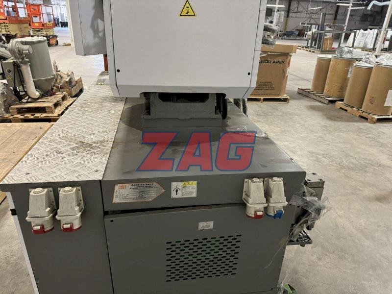 Chen Hsong Speed 258 Used Injection Molding Machine, 260 ton, Yr. 2019, 10 oz.