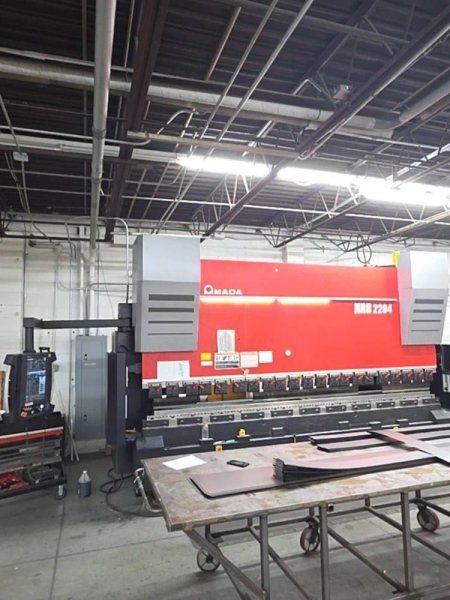 Amada 243 Ton Hrb 2204 Press Brake - Hrb2204