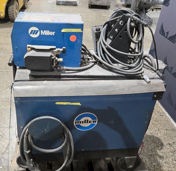 MILLER DELTAWELD 450 ARC WELDER WITH WIRE FEEDER AND CART USED