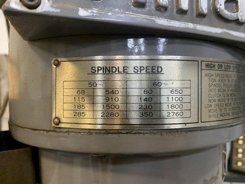 Alliant Model RT-2S Step Pulley Vertical Milling Machine