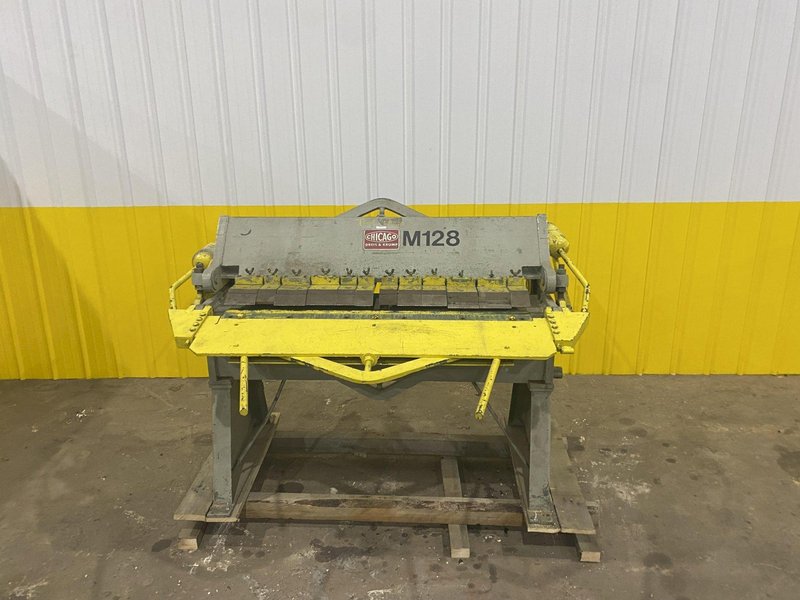 48" X 14 GA CHICAGO DREIS &amp; KRUMP MODEL #BPO-414-6 BOX &amp; PAN FINGER BRAKE: STOCK #19836