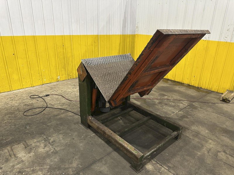 3000 LBS x 36" x 40" COIL 90 DEGREE UPENDER FLIPPER 110V : YOBRO #26384