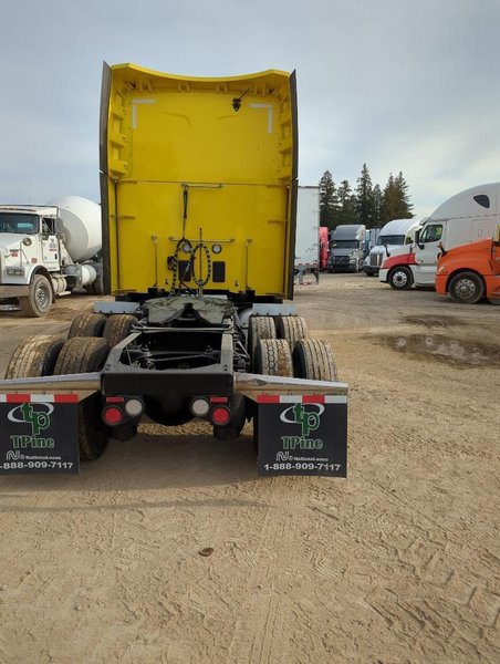 2023 Peterbilt 579 1XPBD49X6PD850494