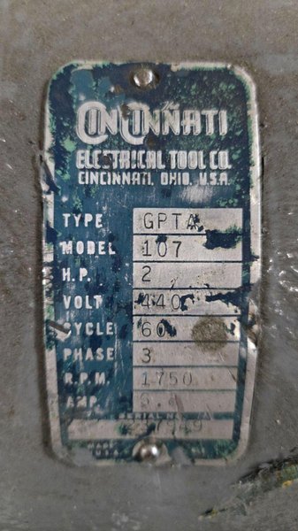 CINCINNATI GPTA 107 DUAL HEAD GRINDER 440V 3PH  2 HP 1750 RPM USED