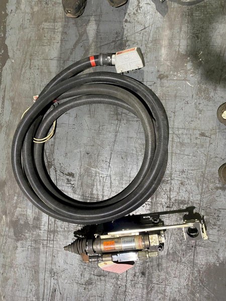 EMHART TUCKER LM240/310/K3100 Stud Welder Head USED