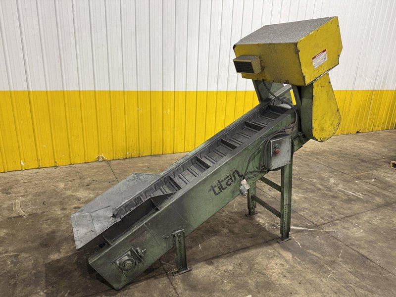 12" WIDE x TITAN STEEL CLEATED BELT INCLINED CONVEYOR: YOBRO #26020