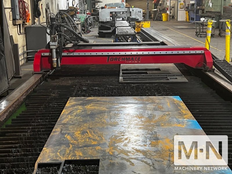 6' X 22' LINCOLN ELECTRIC TORCHMATE PLASMA CUTTER