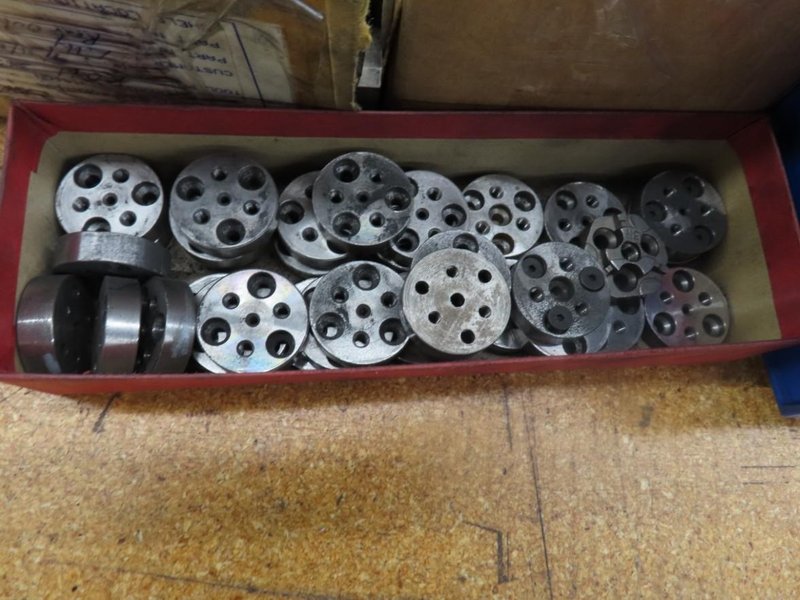 System 3R Coins - Large Assortment- Auction Item