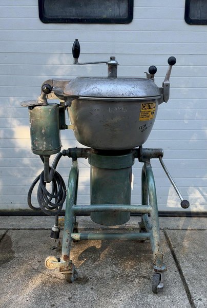 HOBART VCM-40 Vertical Tiltable Mixer Cutter Chopper