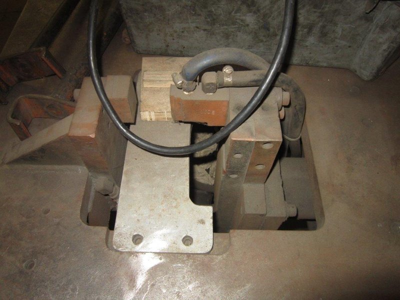 Lubow Table Welder