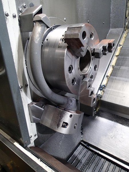 Haas ST-35 CNC Lathe, 2022 – Programmable Tailstock, Presetter, 12″ Chuck, Conveyor
